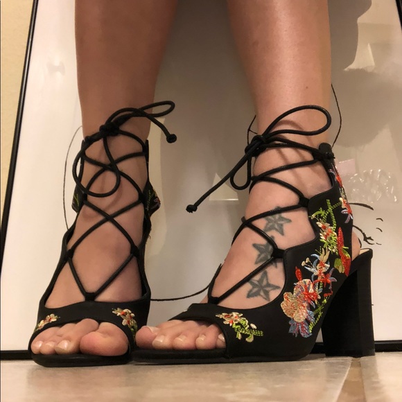 Shoes - Sexy Chunky Heeled Lace Ups